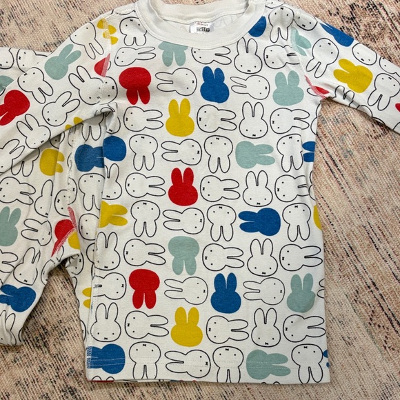 Hanna Andersson MIFFY Print Kids Pajamas - Picture 3 of 4